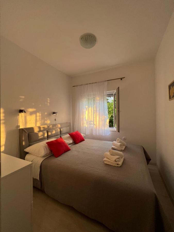 Apartmani Tamaris Vinišće エクステリア 写真